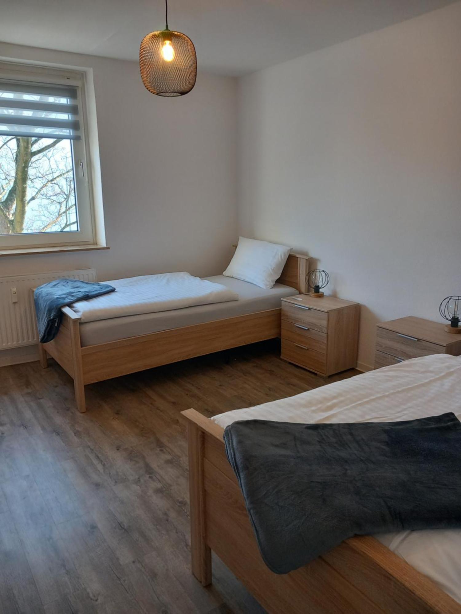 City Apartment Duisburg 1#Netflix &Wlan &Kingsize Bett &Kaffee Maschine & Central & 500M Innenhafen & 2 Min U Bahn 외부 사진